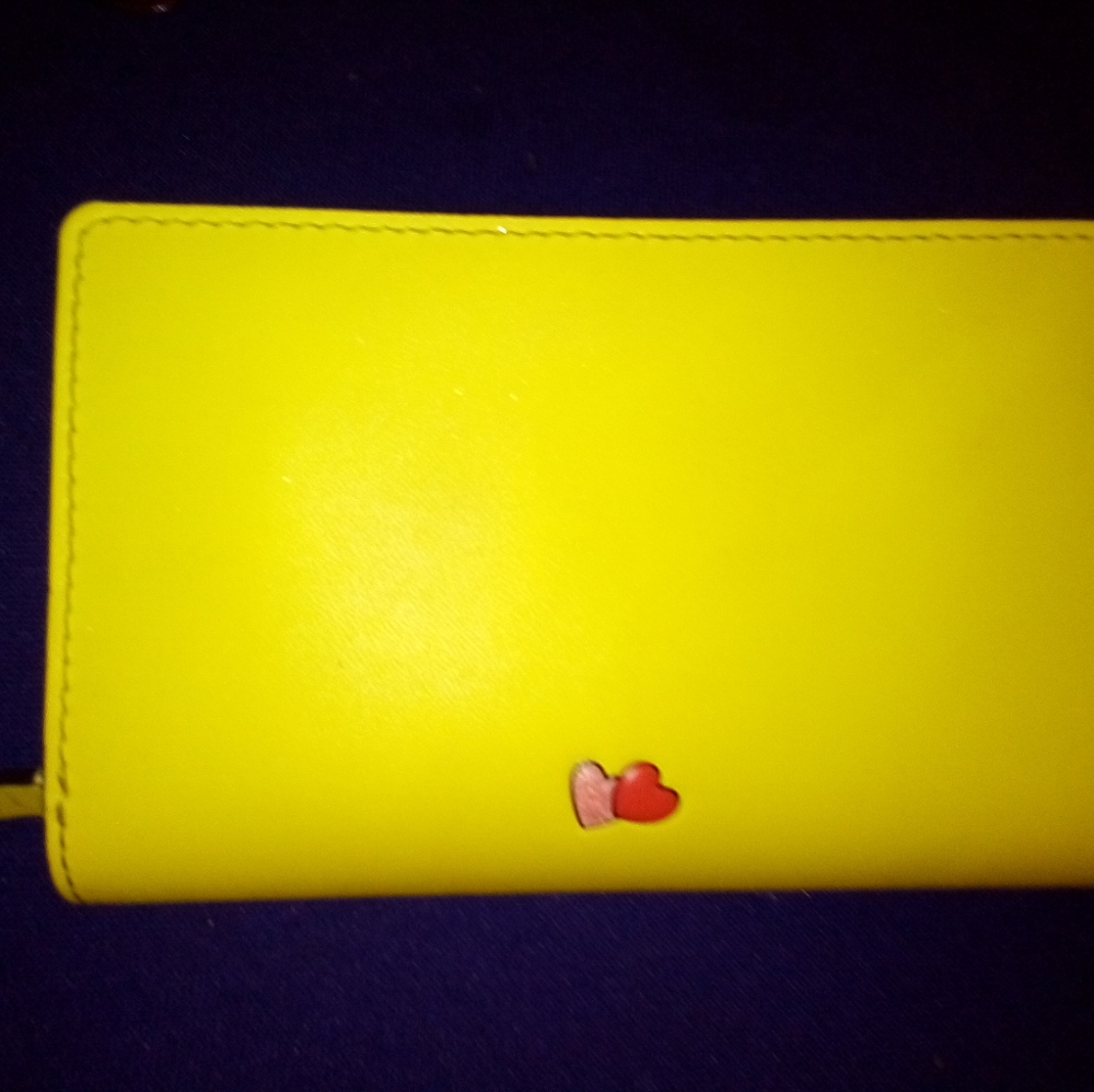Kate Spade Wallet - Picture 4 of 7